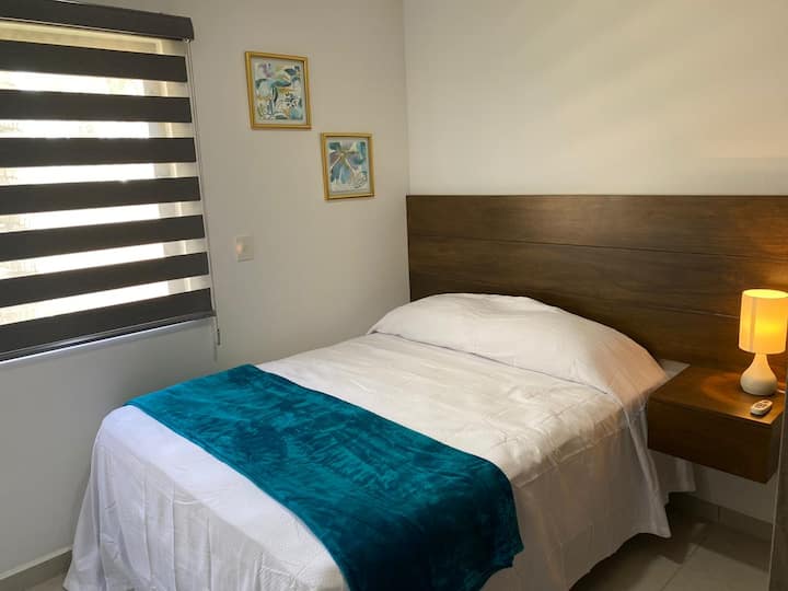 CHAMBRE 2 AVEC CAMA DE TAILLE QUEEN SIZE