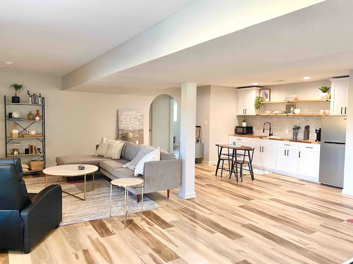 Modern 2br-perfect For The Business Traveler-wifi - Mississippi