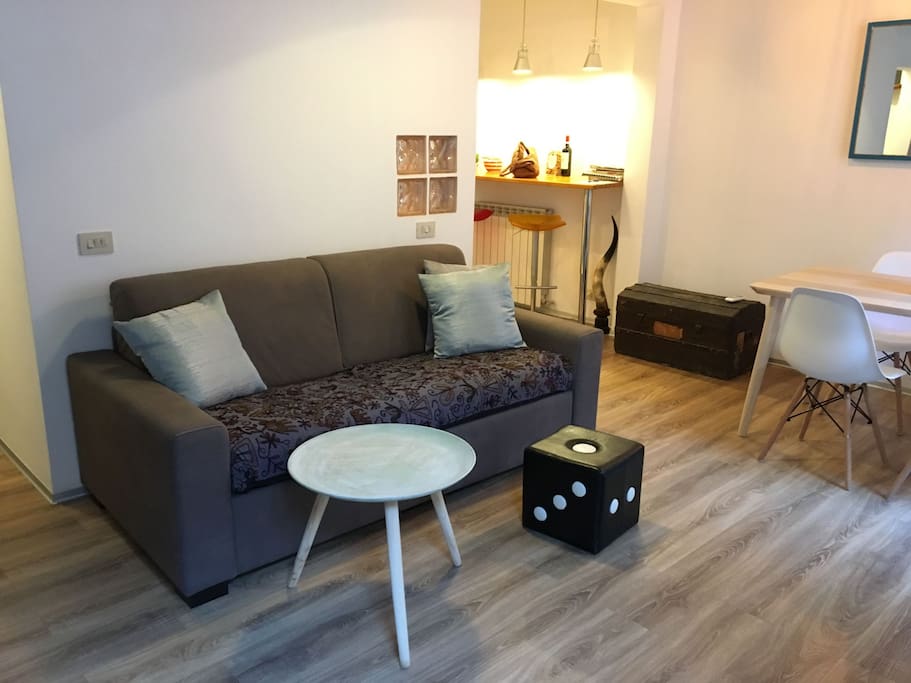 Divano letto / Sofa bed