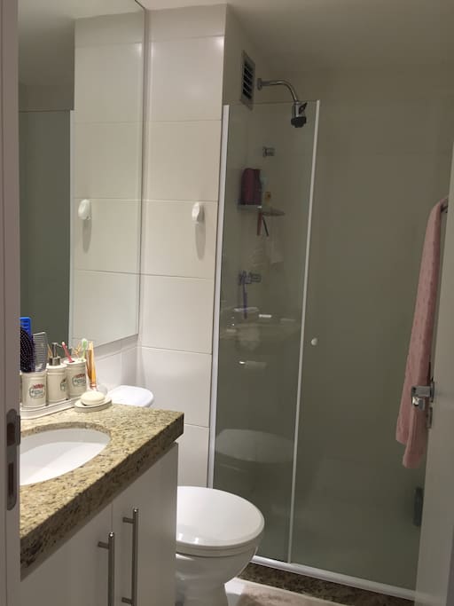 Banheiro quarto 1