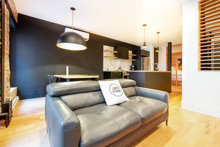 SP301-Les Lofts St-Pierre – Par Les Lofts Vieux-QC gallery image 4