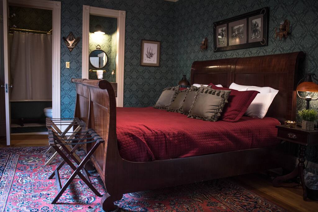 The Ej Roberts Room
