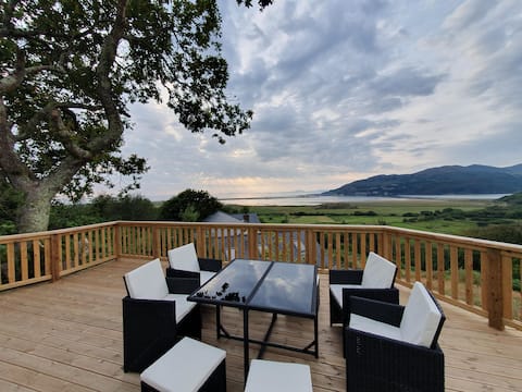 Llety Aur, overlooking Mawddach Estuary, Arthog