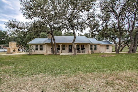 Masters Lake Cottage