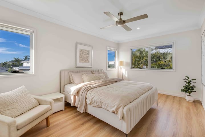 Kingscliff Family Home