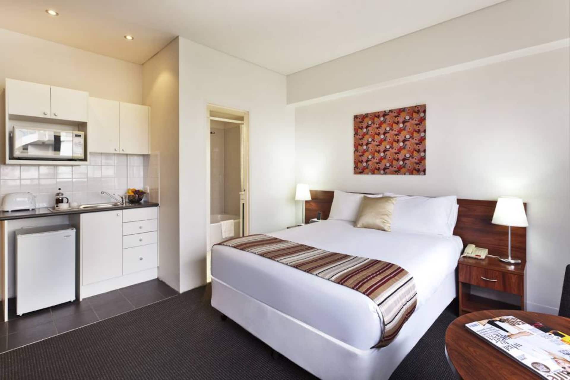Long Stay Special- Studio Apartment