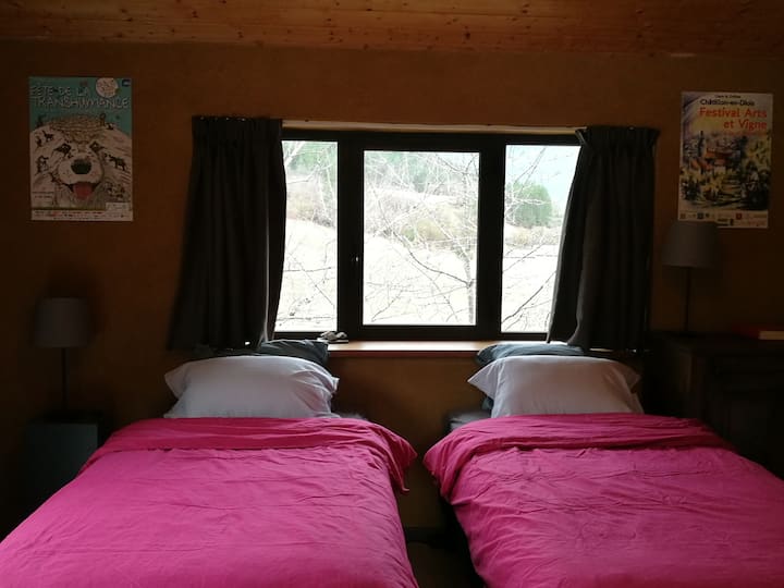 Chambre spacieuse