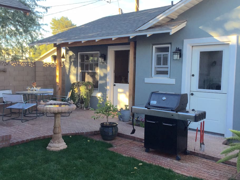 Shared yard and BBQ