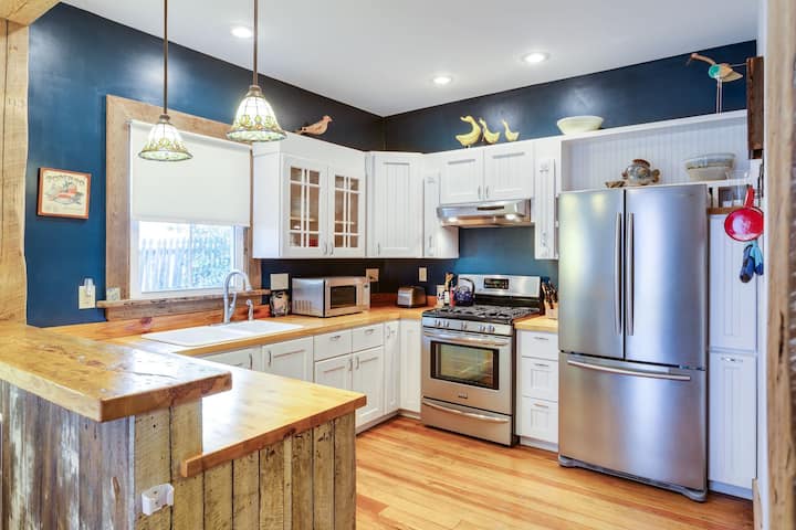 Classy new renovation in Fifeville