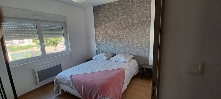 Chambre 2. Lit 2 personnes
