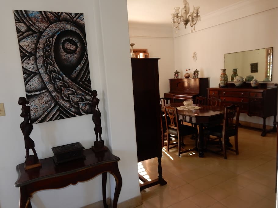Transito desde la sala al comedor