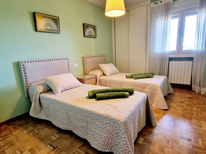 Dormitorio 1 de 4: dos camas individuales, con un encanto especial...