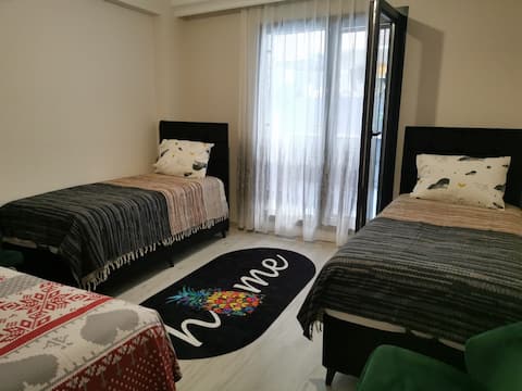 Condominium very close to private garden transportation and the sea