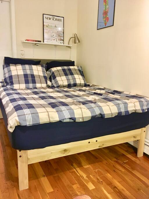 Queen sized memory foam bed