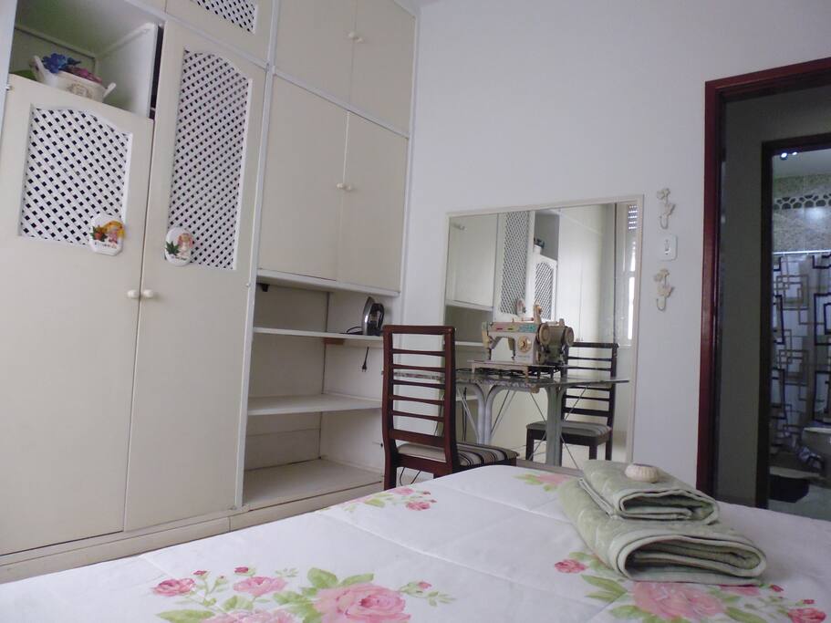 SEU QUARTO - LENÇOIS E TOALHAS LIMPOS