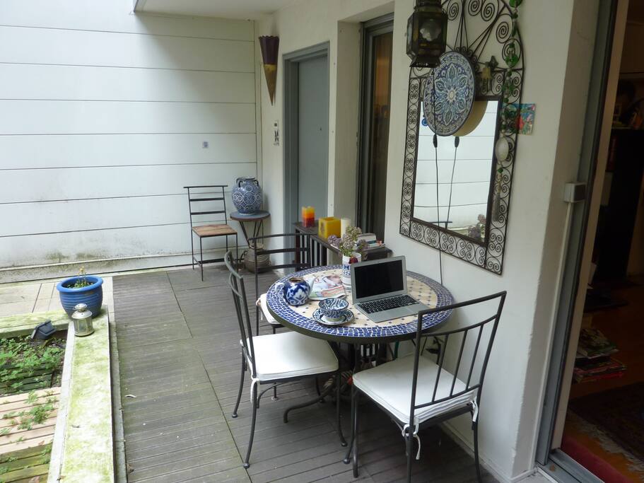 petit déjeuner en terrasse