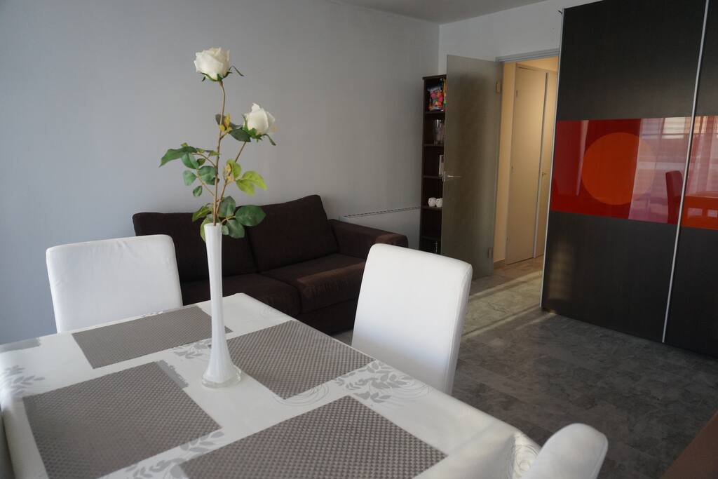 Table pour 4 personnes