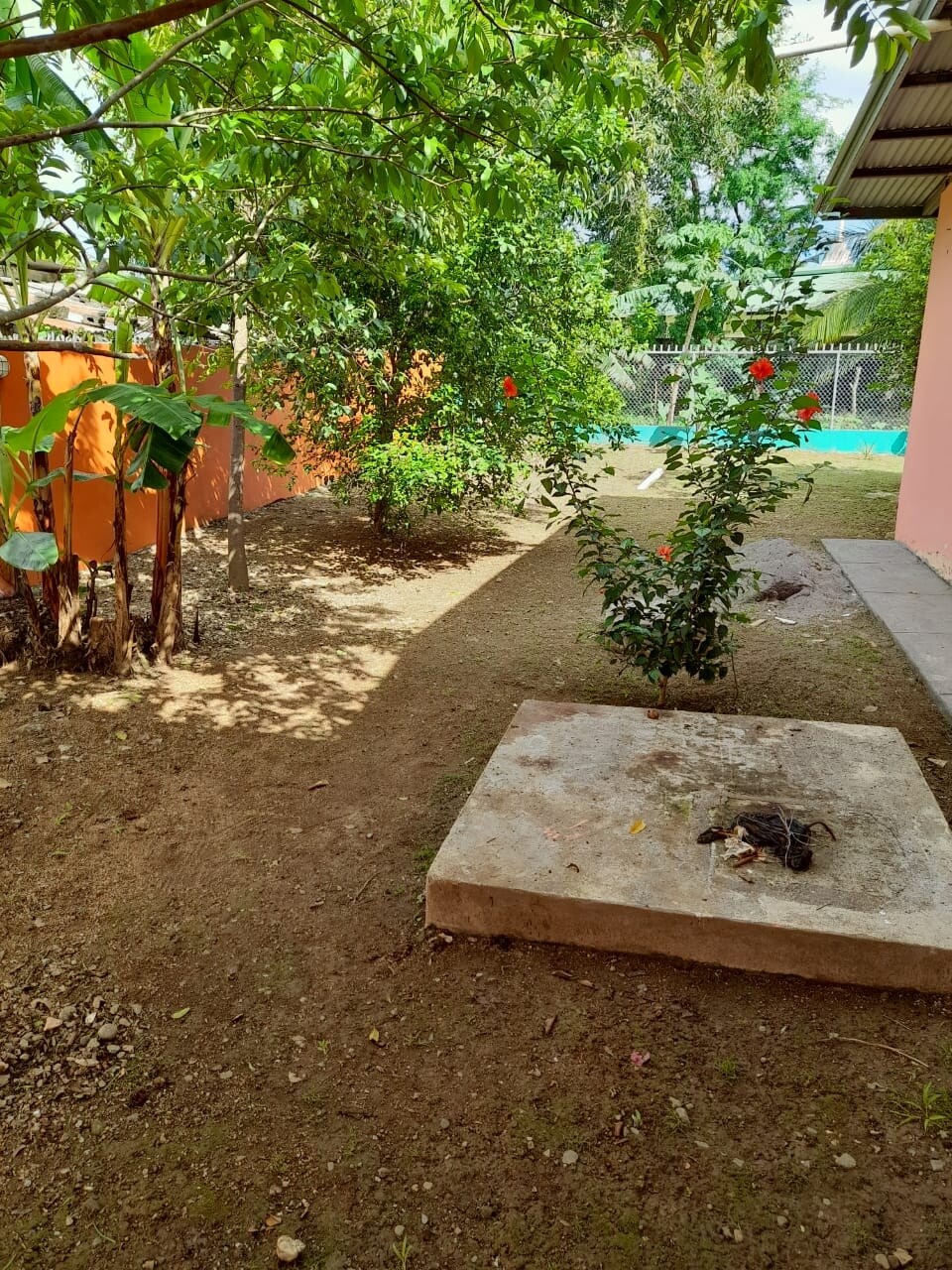 Patio image 1 at Casa tipo dúplex completa in David