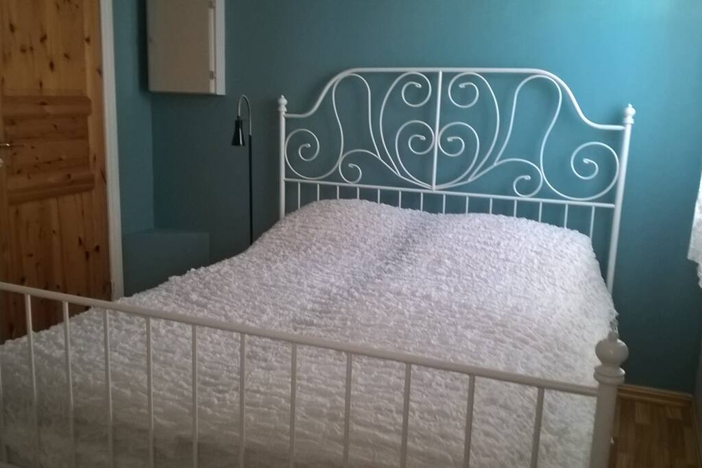 Bedroom with brand new dobble bed