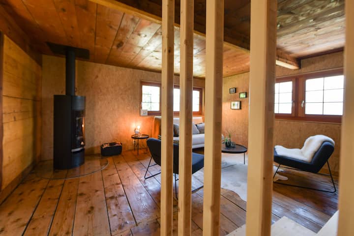 "Les Tsablos" Mayen-maiensäss à Vercorin, Valais - Suisse