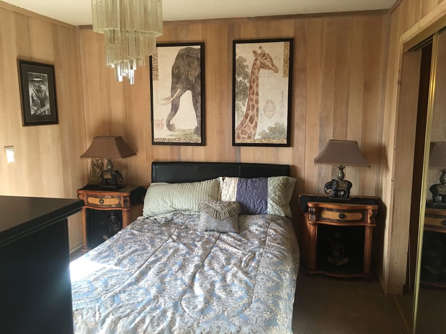 Queen Bed, Large Closet, Sliding Glass Door to Deck with entire Ocean View.