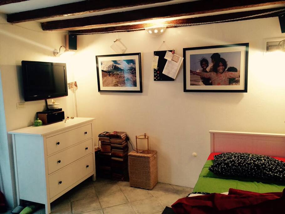 Rainy day option - you can always find a book for yourself, watch a tv ... or simply plug your phone and play your favourite music on a great sound system.