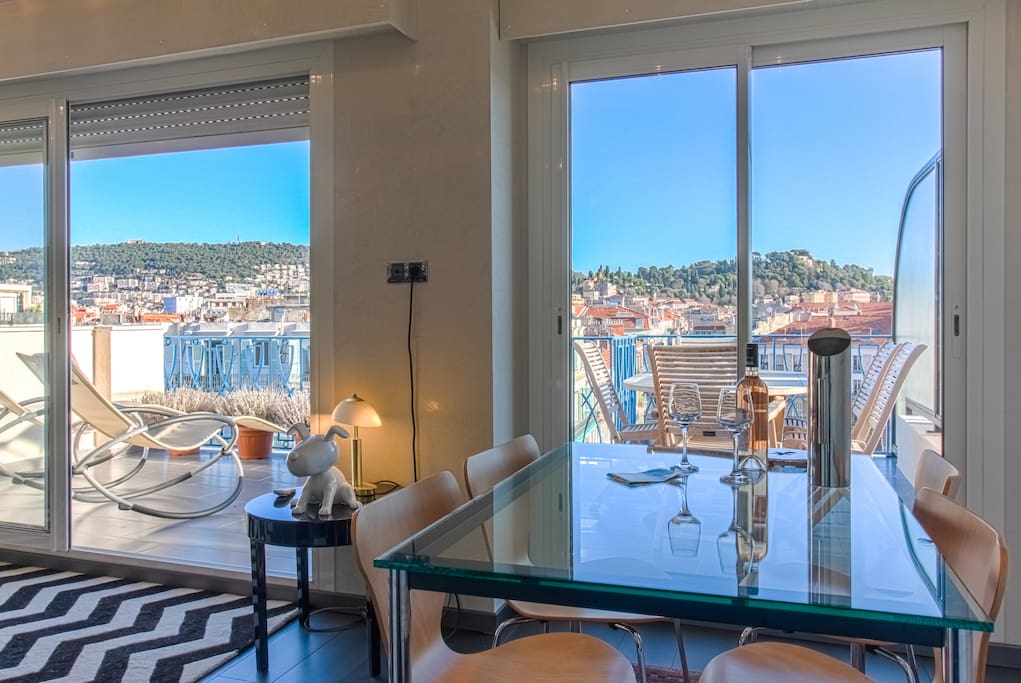 Another view from the terrace from the dining/living room - Autre vue de la terrasse depuis la pièce principale