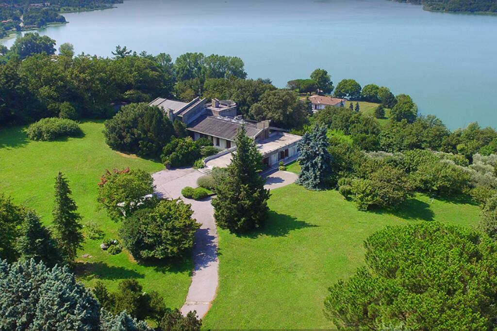 Aerial view 3