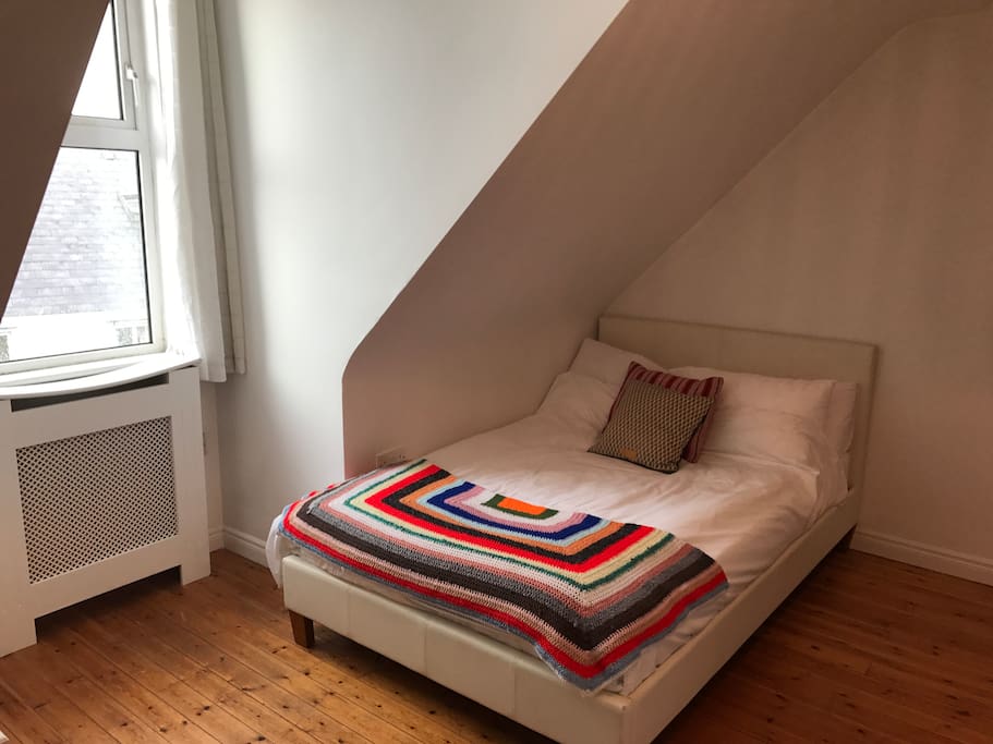 Twin Bed