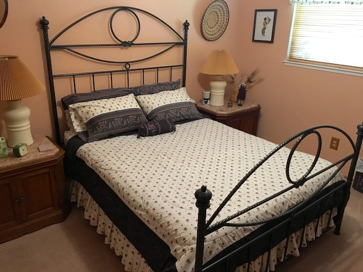 Another queen sized bed in our "Rustic Iron" room