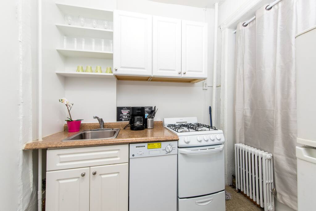 Fully equipped kitchen