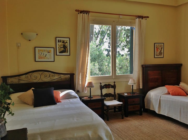 Dormitorio B cama matrimonial 