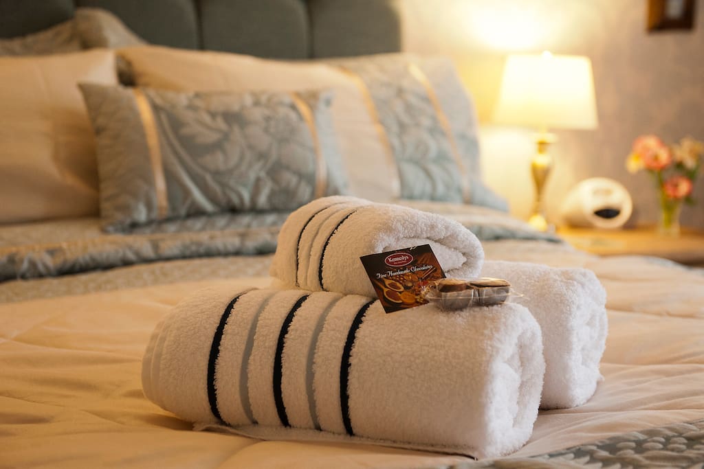 Quality bed linen and towels.
