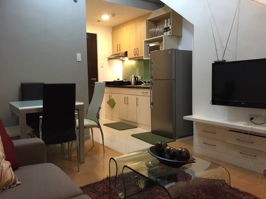 Kitchen that's huge enough for home-cooked meals