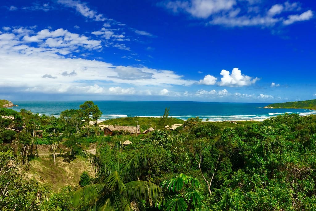 Vista panorâmica da Praia do Rosa!
