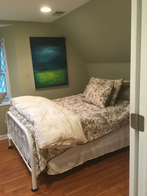 Private bedroom