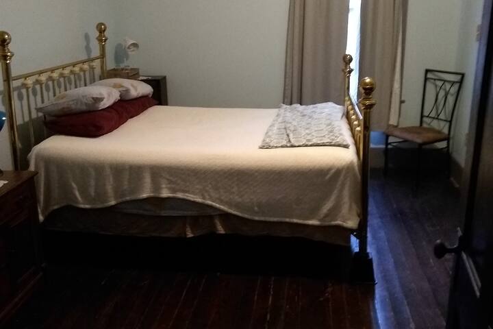 Century Old Comfort B