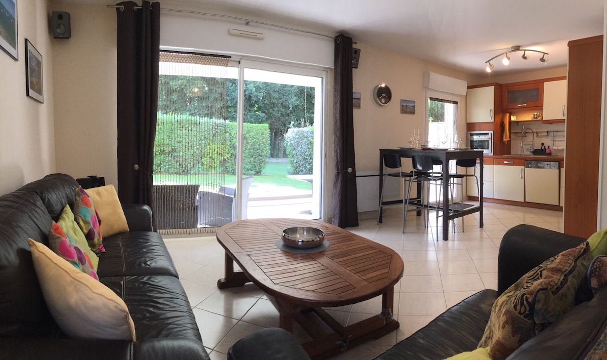 Propriété Airbnb réussie: In the heart of Auray, Gulf of Morbihan, 2-bedroom apartment à Auray