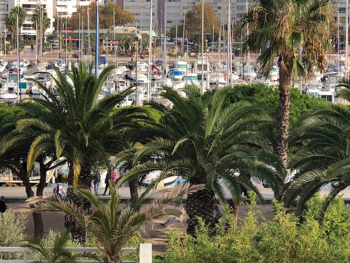 รูป สตูดิโอดักแด้ 1