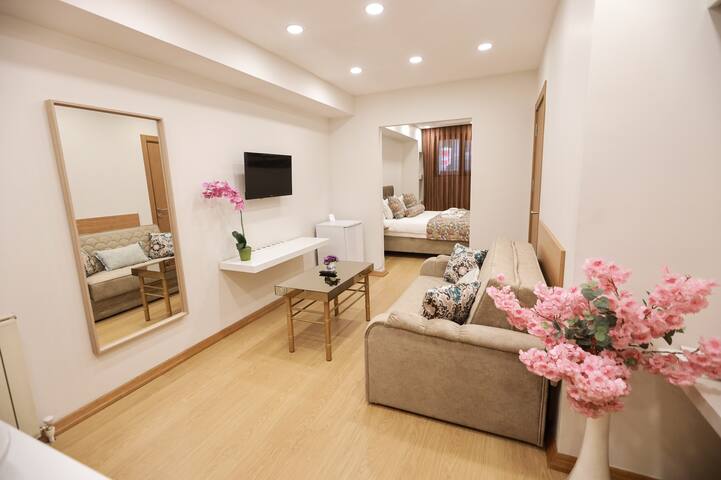 2+1 Studio Apartment with Kitchenette in Nisantasi gallery image 4