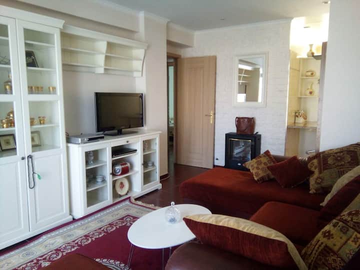 Golf Apartment with Private Parking
