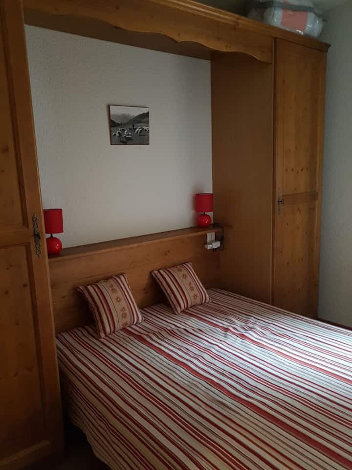 Საძინებელი 1
