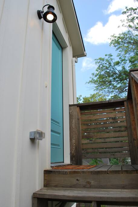 Second Floor Entry/Landing
