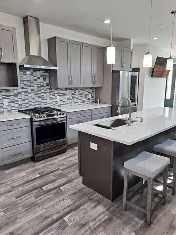 Beautiful home near Sloans Lake!