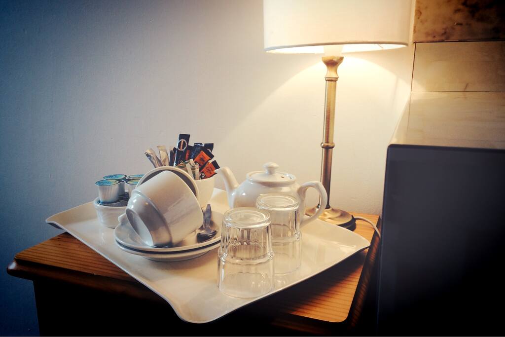 Tea/coffee tray in the room