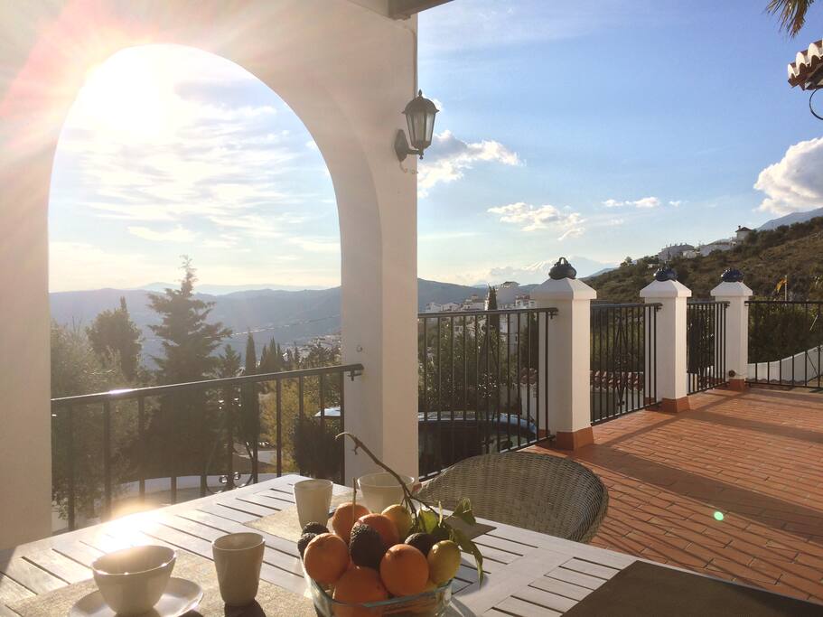 breakfast with a view