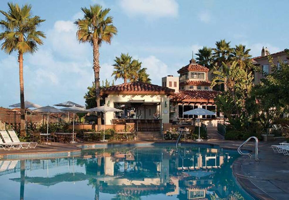 Main pool refreshment casita