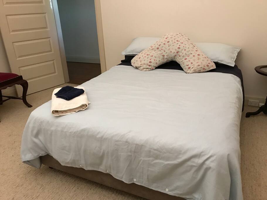 Bedroom 2; cupboard space; storage; comfort; Double bed size