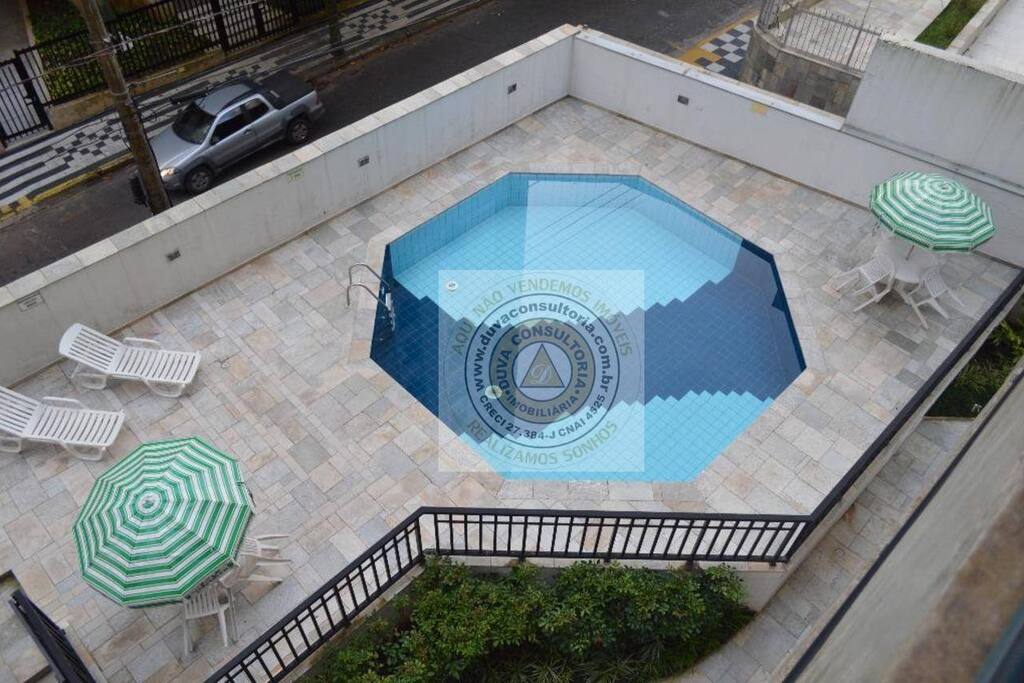 Piscina vista do Terraco