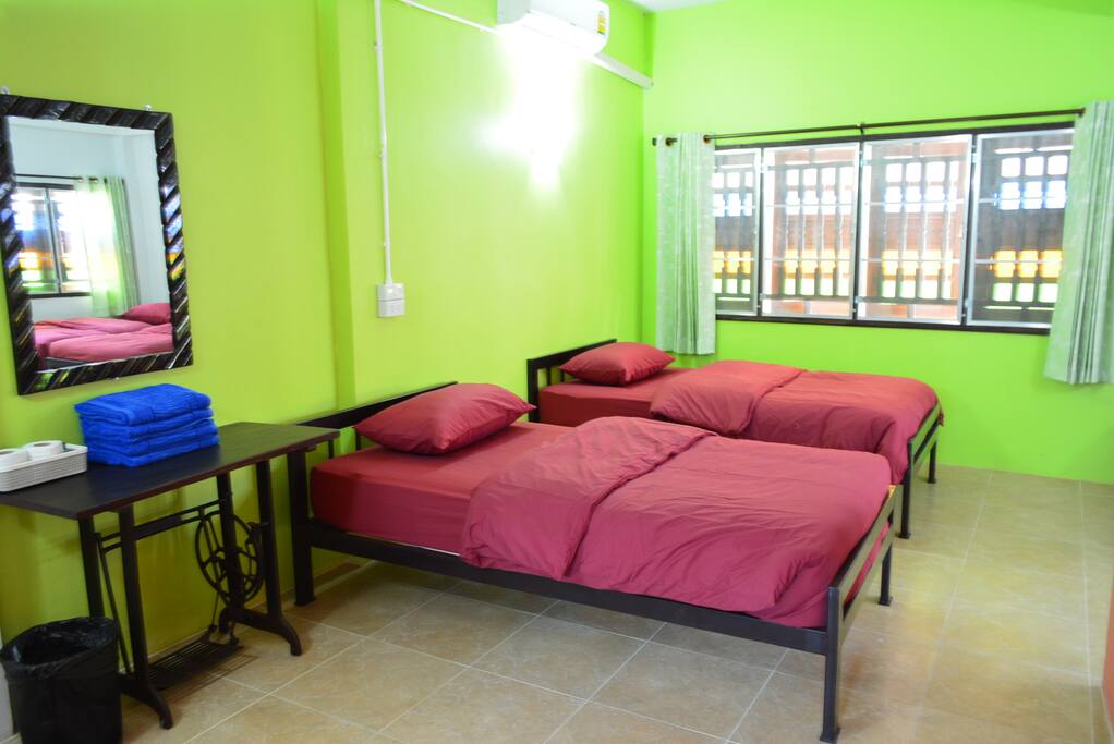 Twin bed
